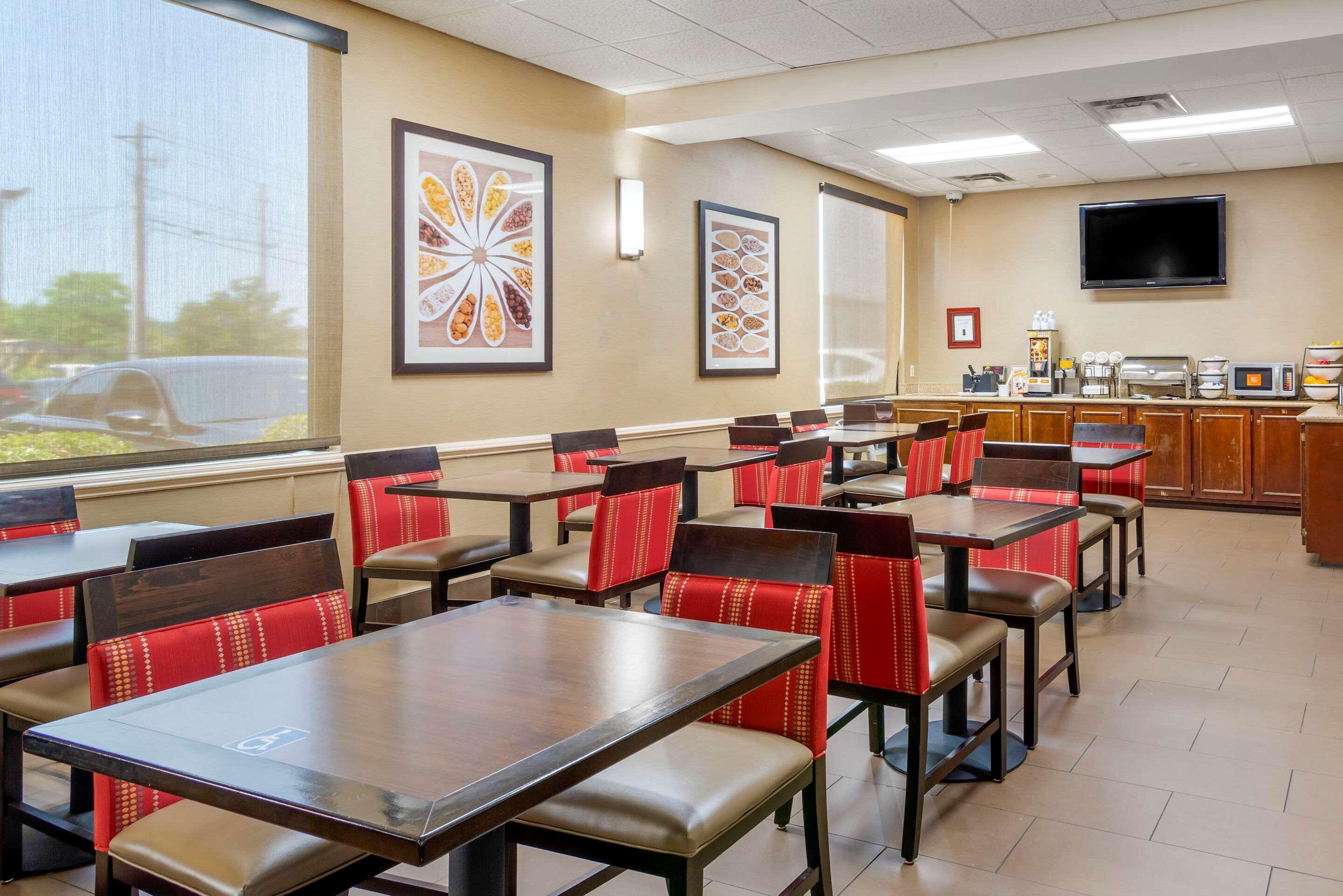Comfort Inn Columbus Near Fort Benning מראה חיצוני תמונה