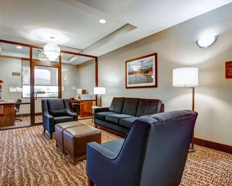 Comfort Inn Columbus Near Fort Benning מראה חיצוני תמונה